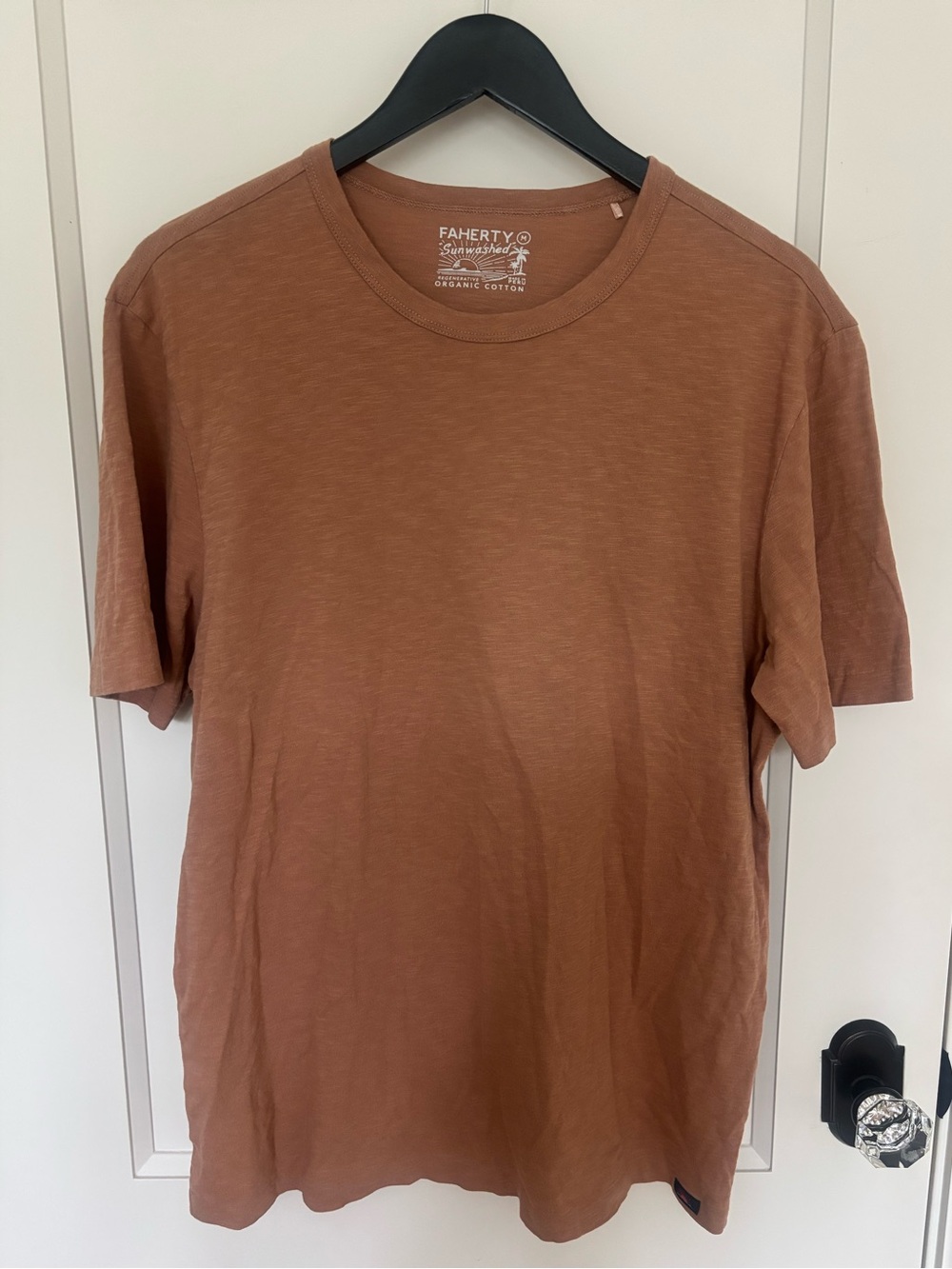 Men’s Faherty Short Sleeve Crew Tee - Size Medium